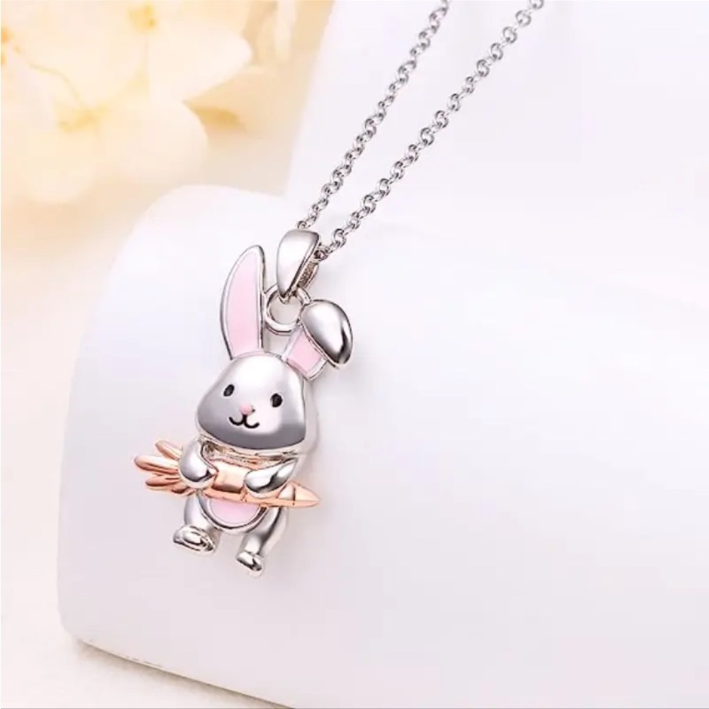 Cute Bunny Pendant Necklace NEW on 18”-20” matching chain MWT